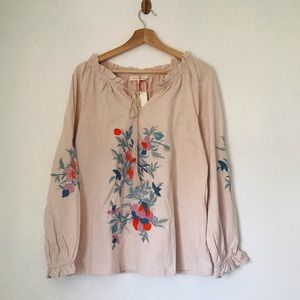 Solitaire Floral Embroidered Peasant Top